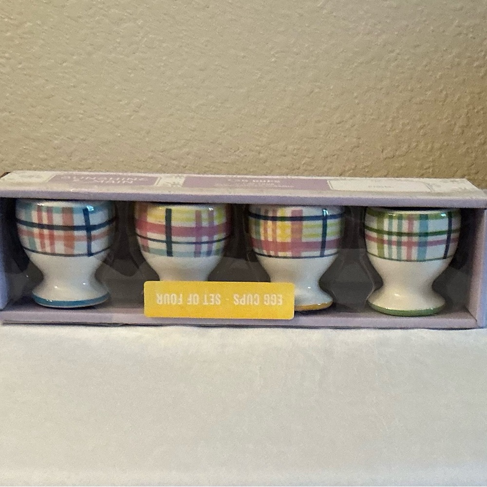 Set of 4 Plaid Ceramic Egg Cups